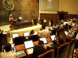 Piden la intervención del gobernador Emilio González, para que el Legislativo haga frente a este pago  /