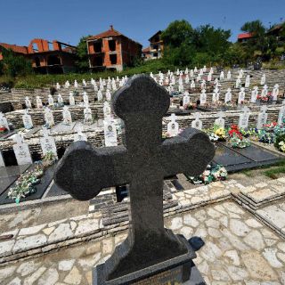 Srebrenica continúa de luto 17 años después