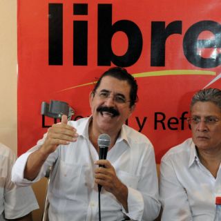 Ex presidente de Honduras defiende candidatura de su esposa