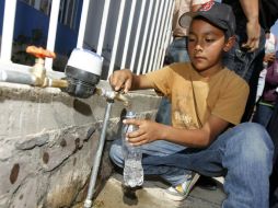 La paramunicipal exhorta a la ciudadanía a tomar previsiones y no padecer por la falta de agua en la próxima fecha. ARCHIVO  /