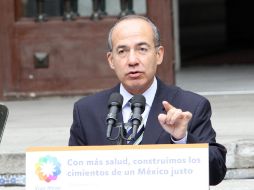 El Presidente Felipe Calderón atestiguó la firma de un acuerdo con la industria panificadora del país. NOTIMEX  /