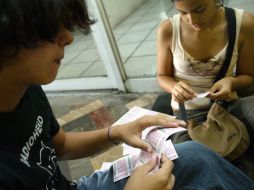 El proyecto de la Credencia Única fue suspendido en lo que queda del sexenio. ARCHIVO  /