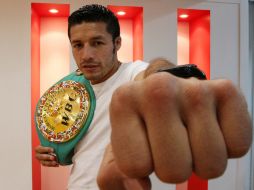 Jhonny González declaró que espera desmostrarle a los mexicanos que sigue siendo el mejor púgil de su división. MEXSPORT  /