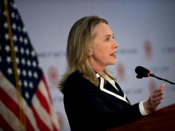 Hillary Clinton instó a naciones de Asia para ayudar a mantener la presión sobre Irán y en negociaciones sobre programa nuclear. AFP  /
