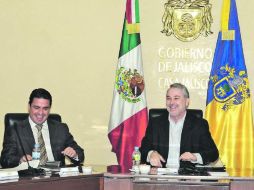 Aristóteles Sandoval y el gobernador Emilio González se reunieron para diseñar los primeros pasos de la entrega-recepción.  /