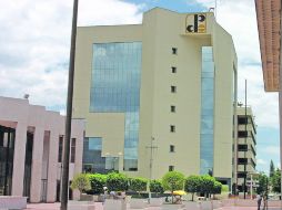EDIFICIO DE PENSIONES. El adeudo del Congreso a Pensiones de Jalisco data de 2008.  /