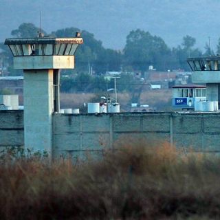 Consignan a presuntos narcomenudistas en Tlaquepaque