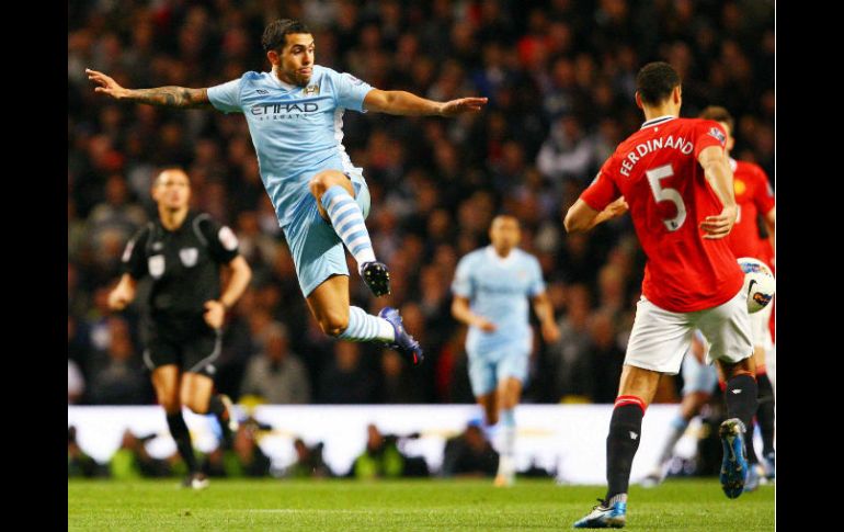 Carlos Tévez tuvo un conflicto con el entrenador italiano Roberto Mancini, y no jugó gran parte de la temporada pasada. ARCHIVO  /