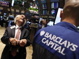 Ponen cifras el fina a la prolongada racha en picada de las últimas seis jornadas del centro de finanzas. ARCHIVO  /