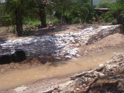 Las lluvias intensas acrecentaron el cauce del arroyo La Virgen, provocando una muerte.  /