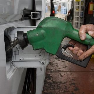 Mañana suben de nuevo gasolina y diesel