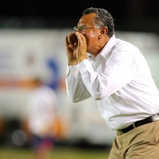 Juan de Dios Castilo, nuevo técnico de la selección de El salvador
