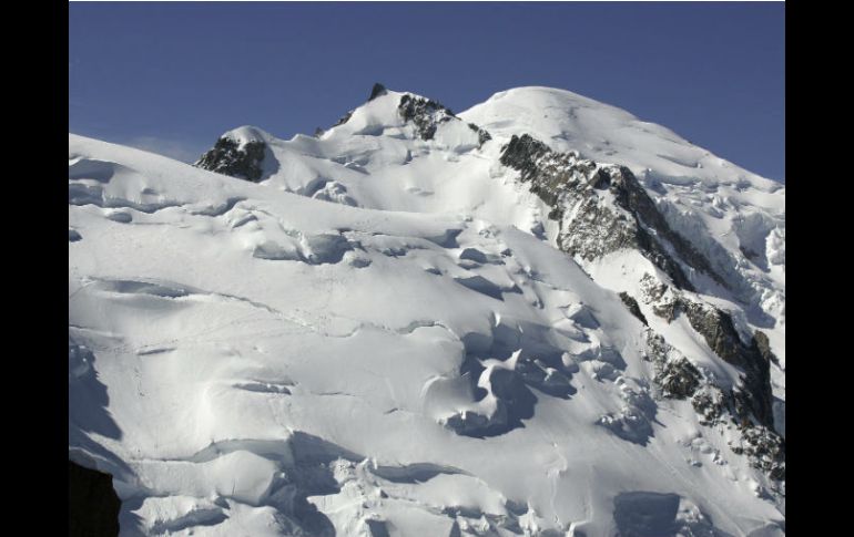 Mont Blanc, el macizo más grande de Europa Occidental, está ubicado en los Alpes franceses. AP  /
