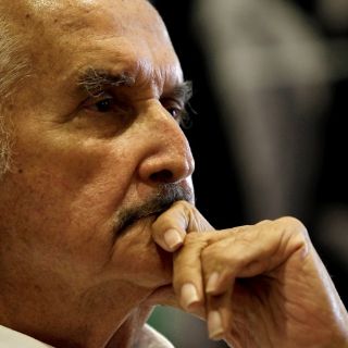 Libro revela personajes que habitaron el mundo de Carlos Fuentes