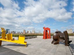 La terraza superior del Museo ha servido para diversas muestras, como las esculturas de Anthony Caro albergadas en 2011. ARCHIVO  /