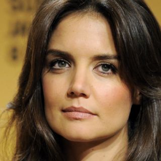 Recibirá Suri Cruise clases en un centro católico en Nueva York