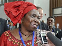 La elección de Dlamini Zuma (foto) llega en un momento que el vicepresidente de la Comisión de la UA considera desafiante. EFE  /