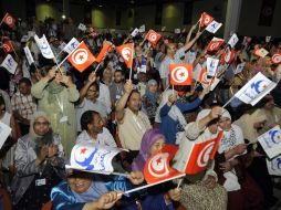 Segidores del partido islamista; la oposición parlamentaria teme una islamización progresiva del país. AFP  /