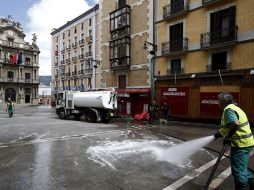 La crisis y falta de empleos provoca que los españoles deseen emigrar. EFE  /