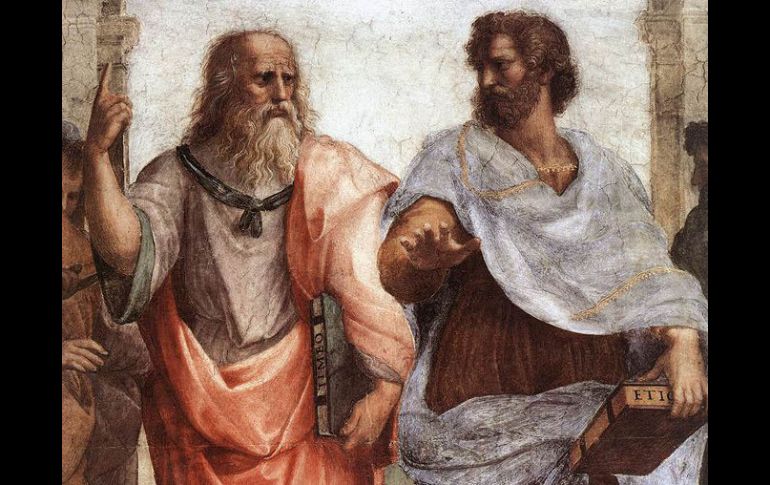Aristóteles y Platón, fragmento de ''La escuela de Atenas'' de Sanzio. ESPECIAL  /