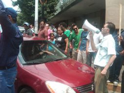 Se dieron enfrentamientos entre manifestantes y automóvilistas.  /