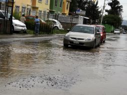 Especialista considera que una solución inmediata es la canalización de las aguas.  /