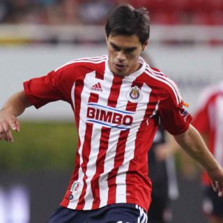 Báez y Araujo quieren debutar con triunfo