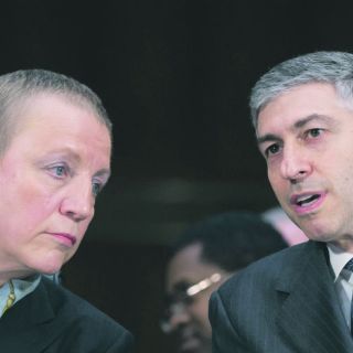 Anuncian sanciones administrativas contra HSBC por ''lavado'' de dinero