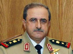 El ministro de Defensa, Dawoud Rajha, uno de los hombres cercanos del presidente sirio. AFP  /