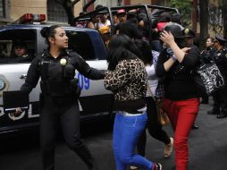 La detención de 226 personas ocurrida el domingo podría tratarse de un acto de discriminación. EFE  /