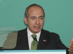 Calderón afiliará a la persona número tres millones al programa 70 y Más. ARCHIVO  /