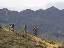 Soldados colombianos recorren la zona de Cauca. REUTERS  /