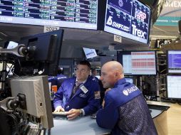 La bolsa de Nueva York, que había comenzado la jornada sin un rumbo claro, acabó con esa marcada tendencia alcista. ARCHIVO  /