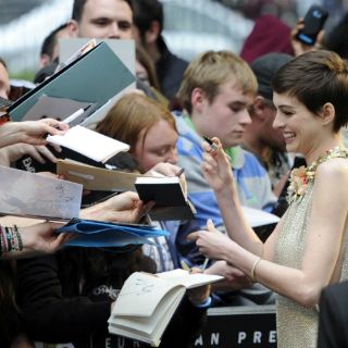 Londres se viste de Gotham para el estreno de la última película de Batman