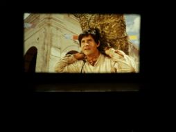 Imagen del filme El Gallo de Oro dentro de la sala Guillermo del Toro.  /