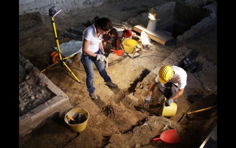 Bajo un altar podrían estar los restos de la modelo más célebre de la historia. EFE  /