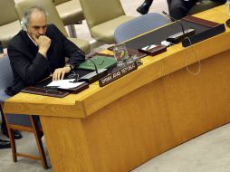 El embajador sirio ante la ONU, Bashar Jaafari, durante la votación del Consejo de Seguridad. EFE  /