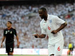 El conjunto londinense disputará un partido en homenaje a King. ARCHIVO  /