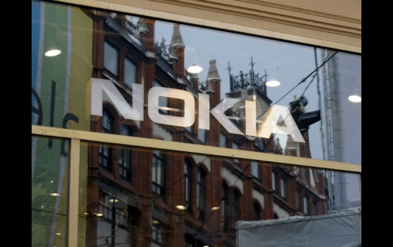 Nokia perdió hace unos meses el liderazgo mundial del sector de teléfonos móviles que mantuvo por más de una década. EFE  /