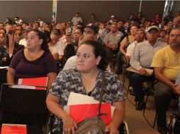 El Ayuntamiento de Guadalajara entregó 417 títulos. ESPECIAL  /