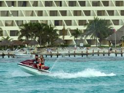 De acuerdo al Departamento de Comercio de EU, México es el principal destino visitado por estadunidenses. ARCHIVO  /