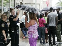El atentado en la sala de cine en Colorado, mató a más de una decena de personas e hiriendo a otras 50. AP  /