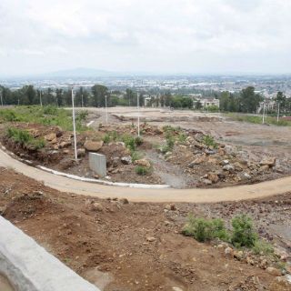 Alcalde pide valorar viabilidad de campus en Cerro del Cuatro