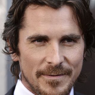 Se muestra Christian Bale 'horrorizado' por tiroteo en Colorado