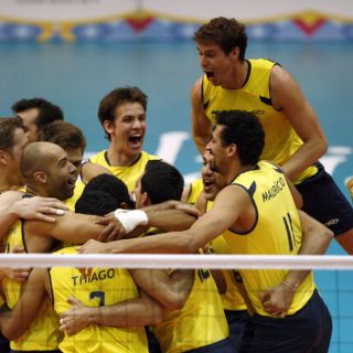 Brasil va por toda la gloria en voleibol