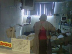 Los menores de edad que sufren quemaduras son atendidos en el Nuevo Hospital Civil.  /