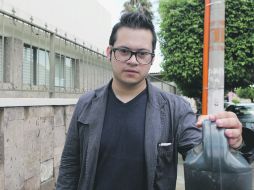 Interés por los movimientos sociales. Enrique Olmos de Ita afirma que si tuviera que tratar estos temas sería absolutamente crítico.  /