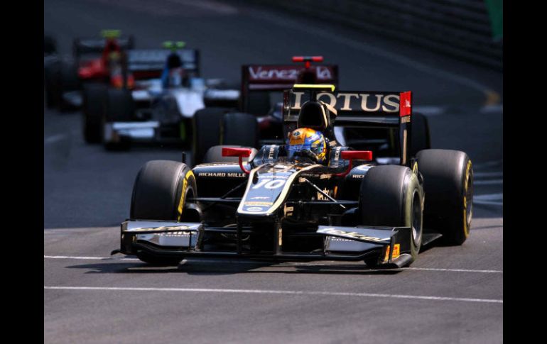 A pesar de ser sancionado con diez posiciones en la calificación, Gutiérrez remontó y terminó quinto. ARCHIVO  /