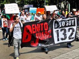 Miles de personas marchan sobre avenida Paseo de la Reforma con dirección al Zócalo capitalino. EL UNIVERSAL  /