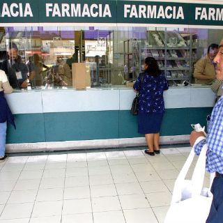 Dejará gobierno un IMSS operativo para próximos años: Karam